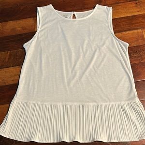 Talbots White sleeveless top